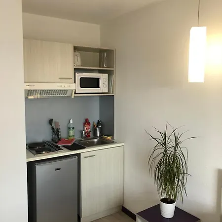 Family Saint Vincent - Studio 2 Pers - 100M Gare Lourdes - Wifi Exterior photo