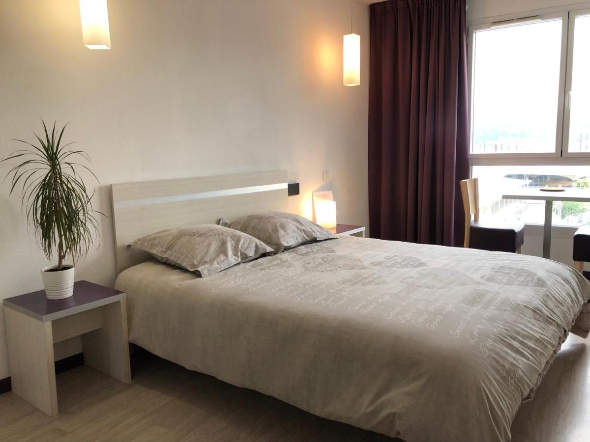 Family Saint Vincent - 2 Pers - 100m Gare - Wifi Apartment *